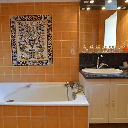 Spacious In Ass Rac With A Fenced Pond