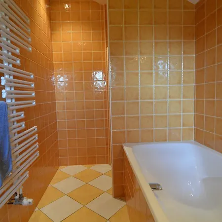 Spacious In Ass Rac With A Fenced Pond Semesterbostad *
